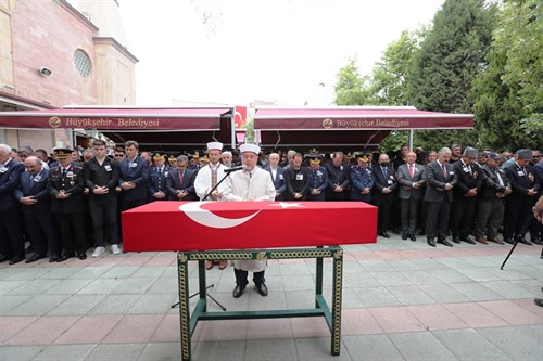 Şehit Jandarma Astsubay Kıdemli Çavuş Oğuzhan Arduç Askeri Törenle Eskişehir’de Toprağa Verildi