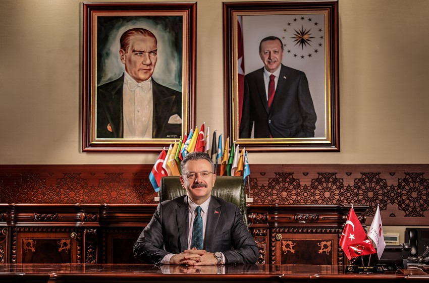 Valimiz Sayın Hüseyin AKSOY'un  "Yaşlılara Saygı Haftası" Mesajı 